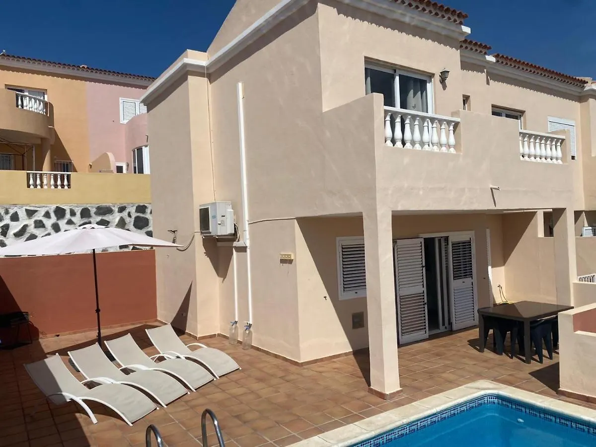 Casa Mariben, Vacation Rental Home Vv 3 Bedrooms Private Pool With Sea Views Callao Salvaje 0*,  Hiszpania